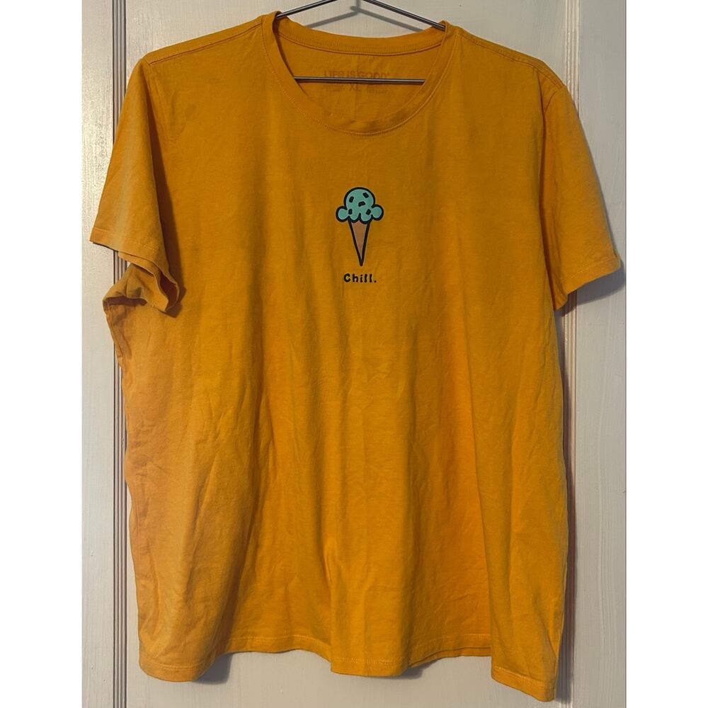 Life is Good Chill Ice Cream graphic Tee Yellow scoop neck short sleeve XL